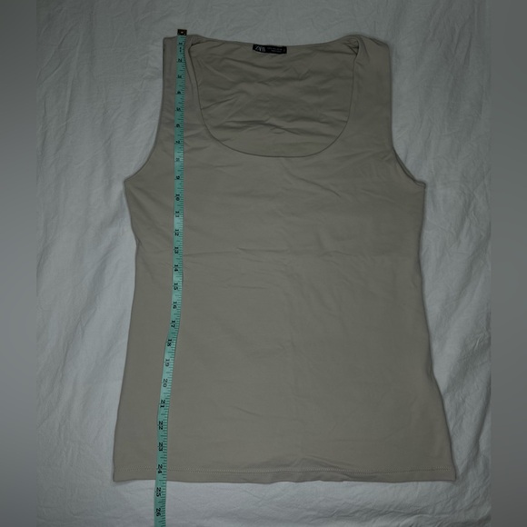 Zara Seamless Beige Nude Wide Strap Square Neck Tank Size Large - Picture 4 of 9